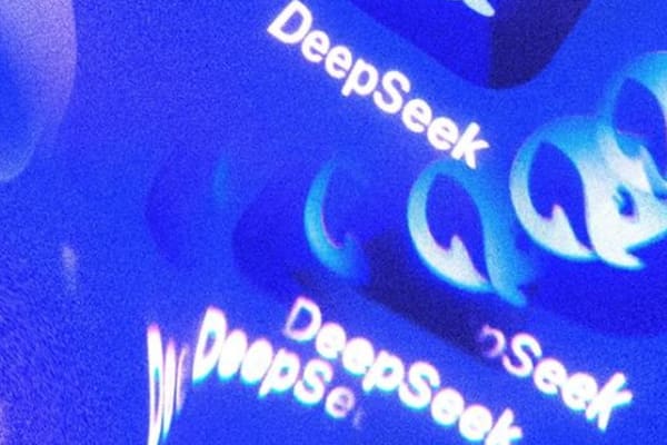 700亿融资赶紧到位吧,DeepSeek 开始限制重生、修改次数了
